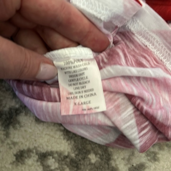 5/$25 will bundle San Francisco sequin T - Picture 5 of 7